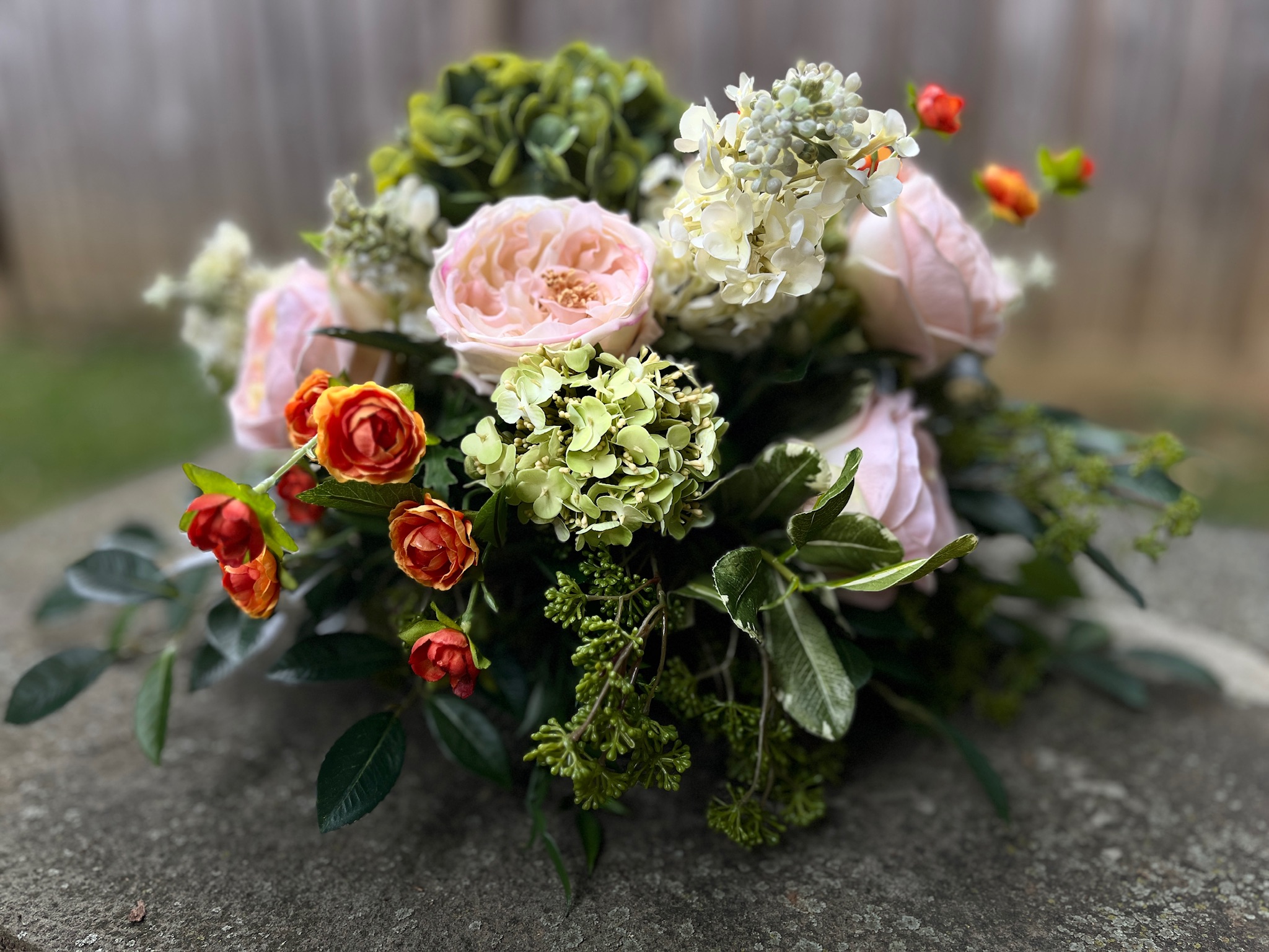 Romantic wedding floral design