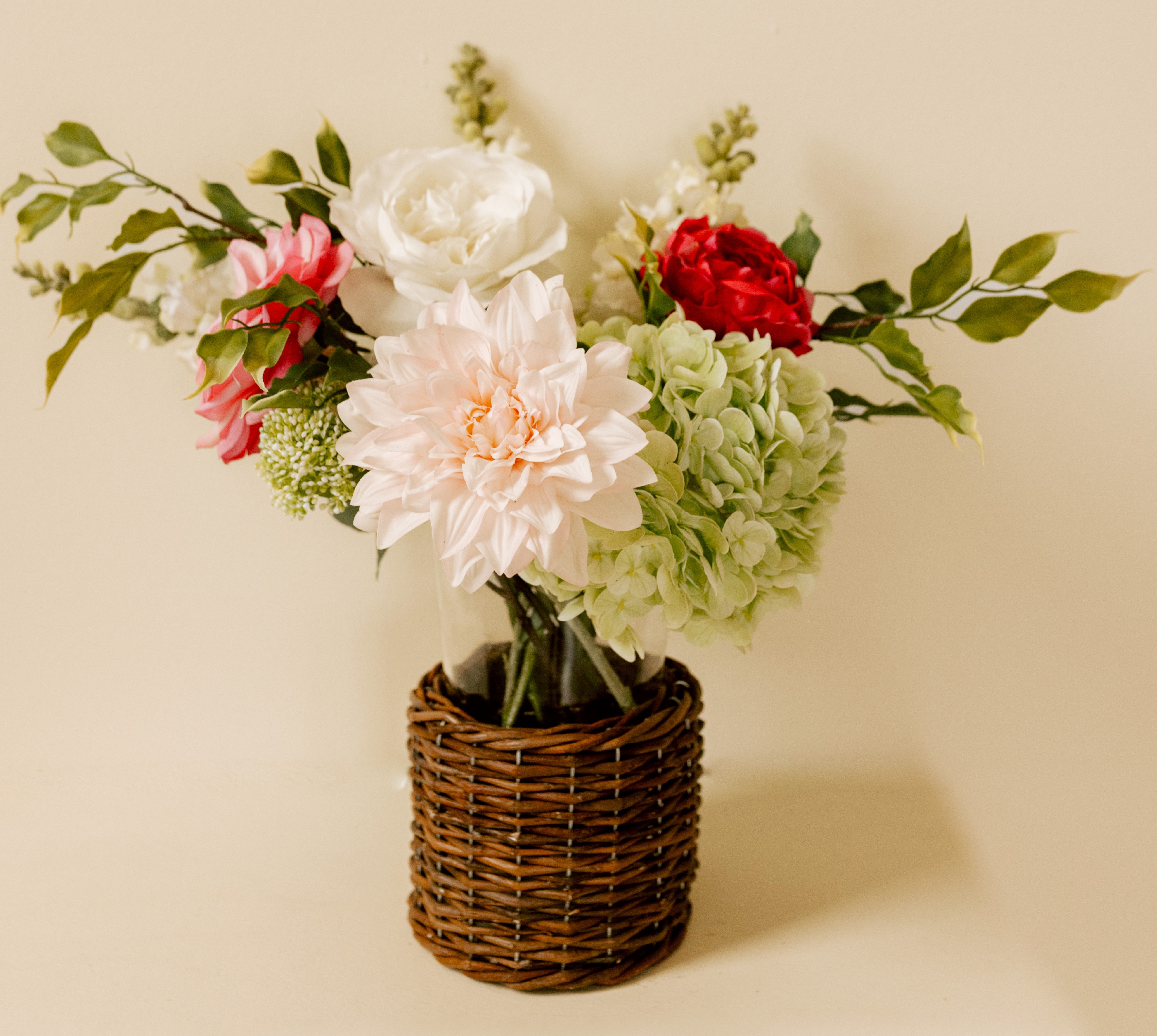 Morning Room collection floral design detail — Morning Room (2)